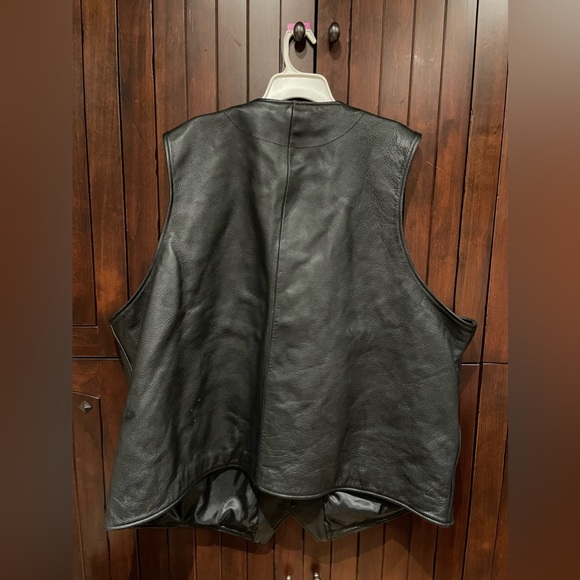 Harley Davidson genuine leather vest - Picture 7 of 8